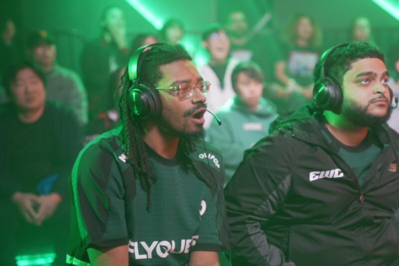 Image for the Tweet beginning: Missing the season? Relive the